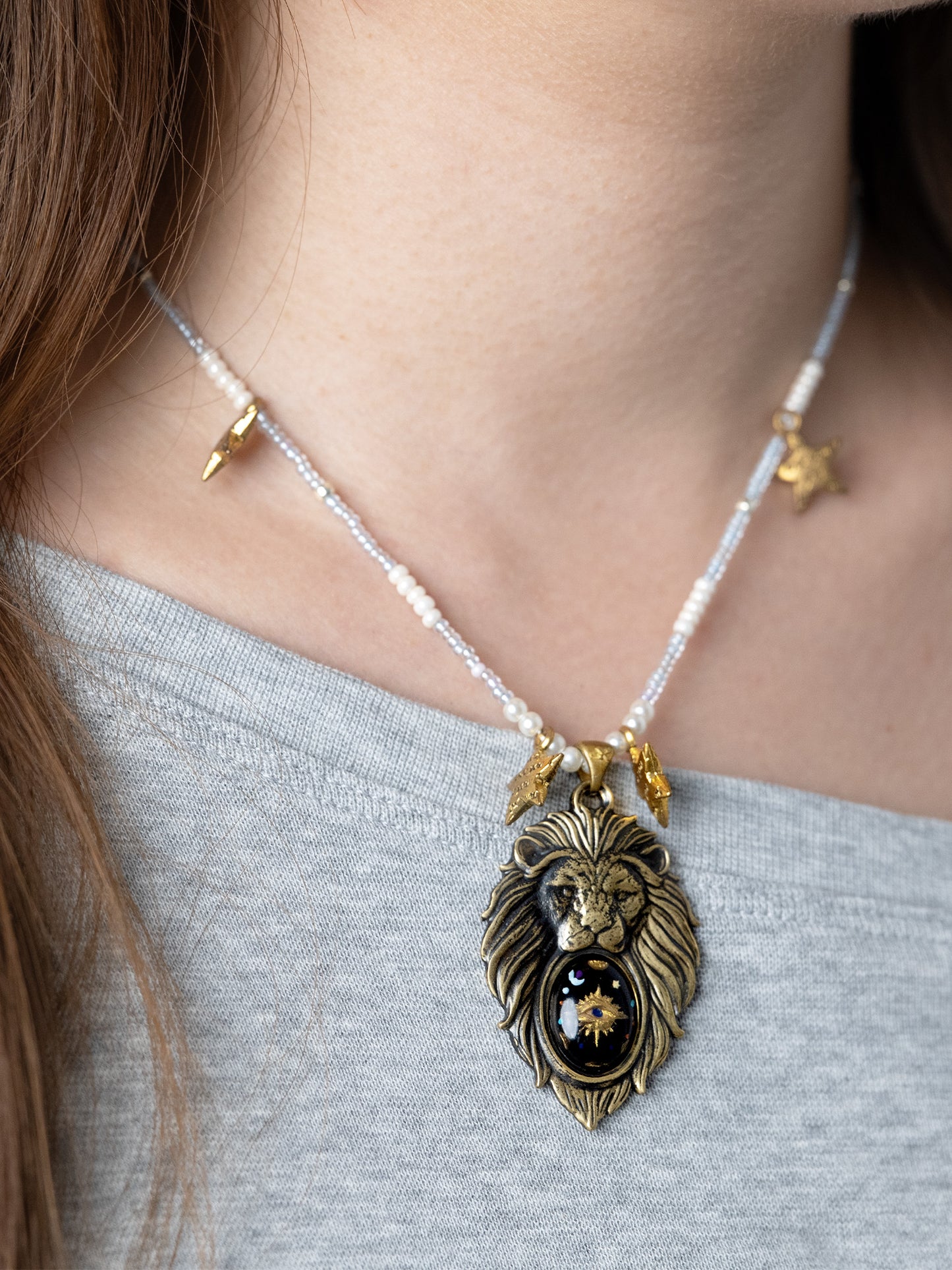 Stellar Lion Pendant Necklace – Vintage Brass with Inlaid Relief Art