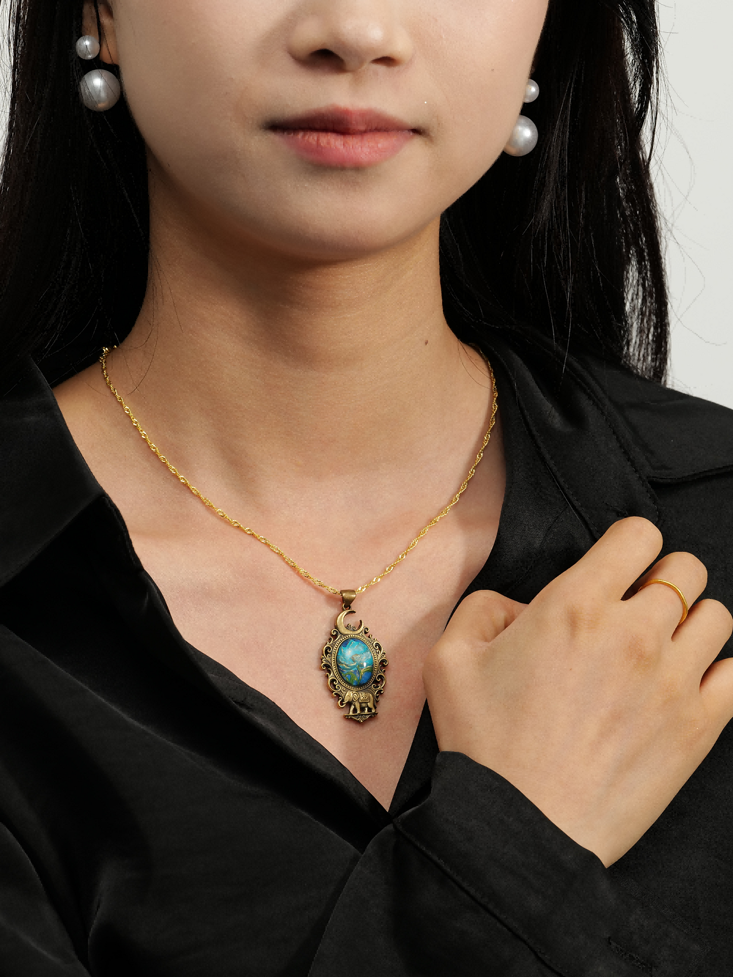 Moonlit Bloom & Elephant Brass Pendant – Inlaid Relief Art Night Blossom Necklace