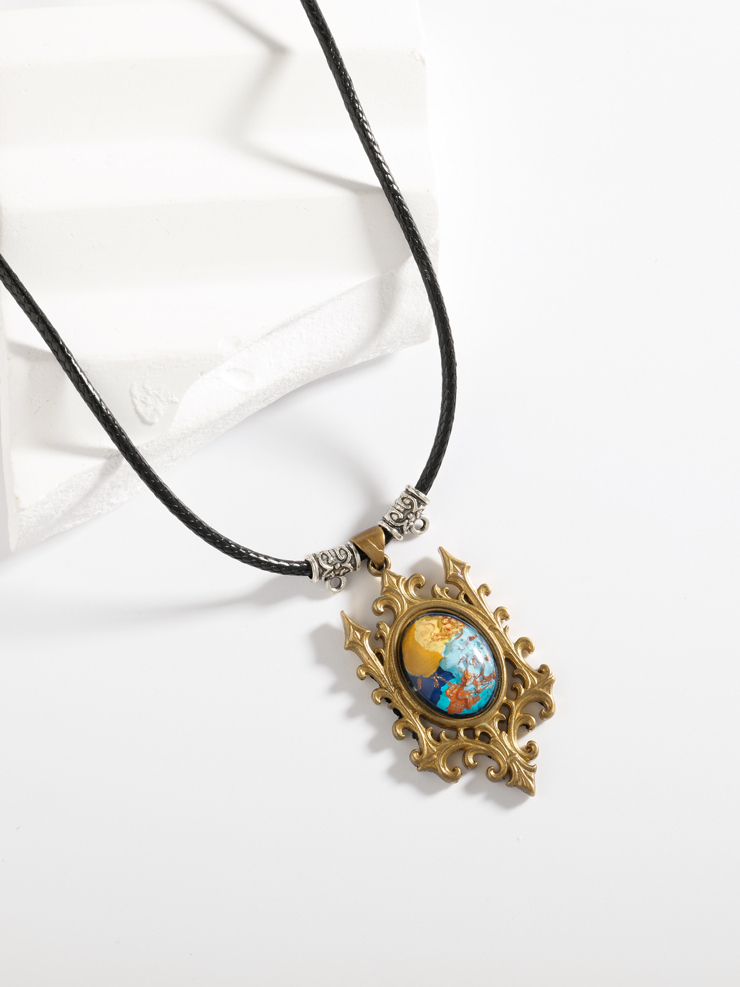 Solara’s Blessing – Vintage Brass Sun Pendant Necklace | Symbol of Renewal & Hope