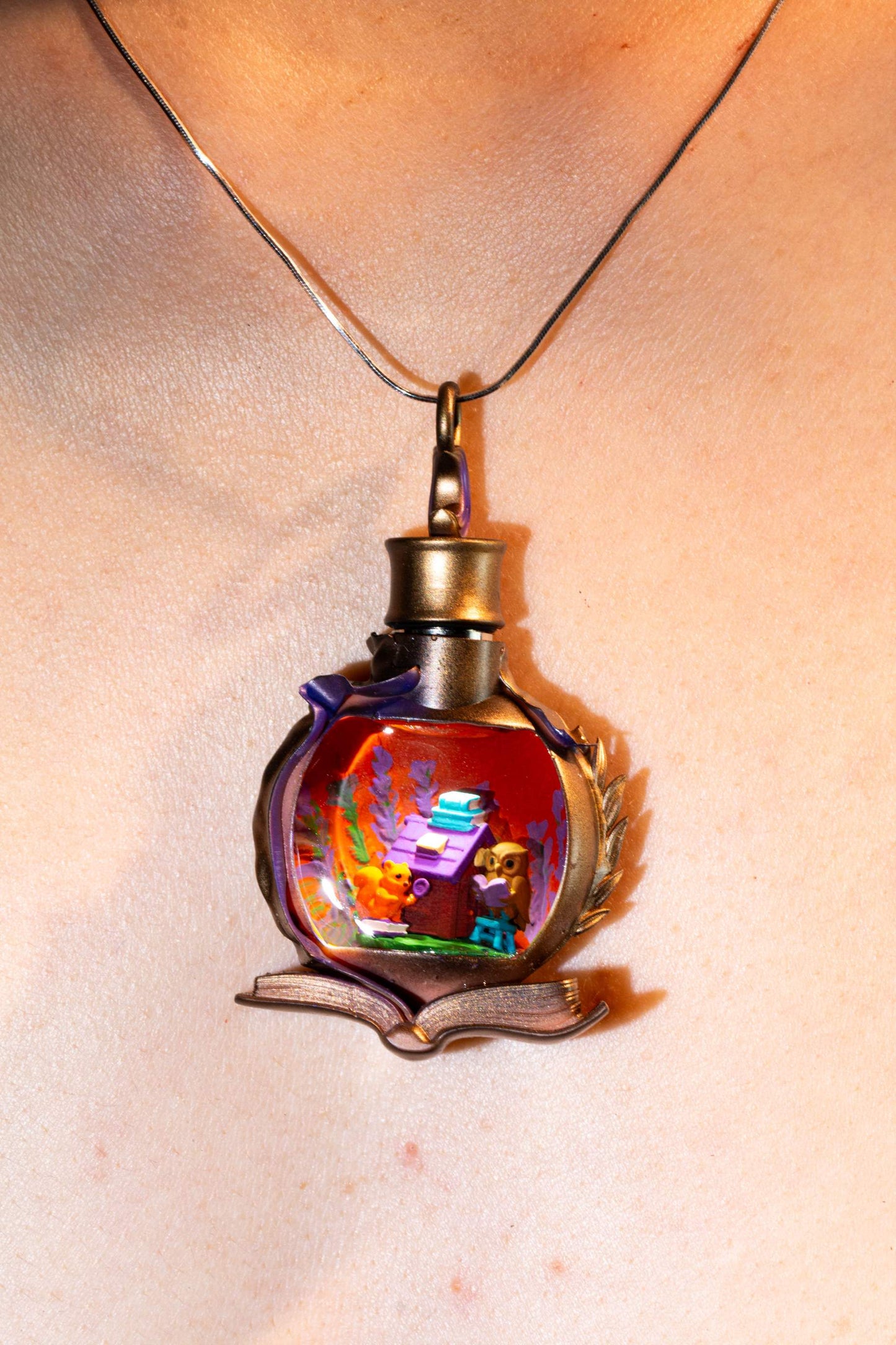 Lavender Library Micro Landscape Necklace – Hand-Painted Resin Pendant with Owl and Books