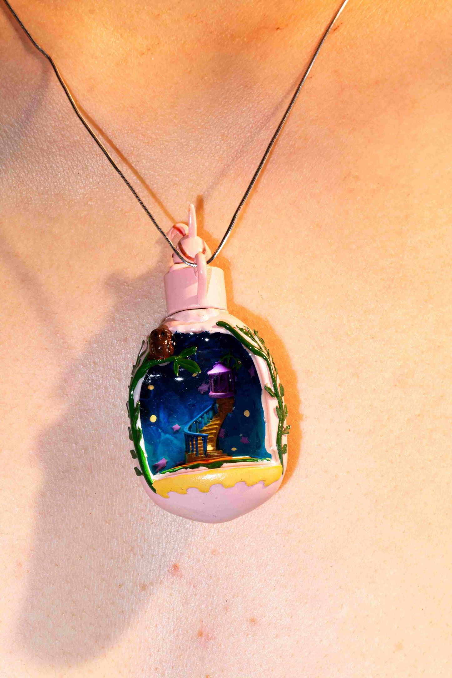 Moonlight Hideaway Micro Landscape Necklace – Hand-Painted Resin Pendant with Bunny & Treehouse Scene