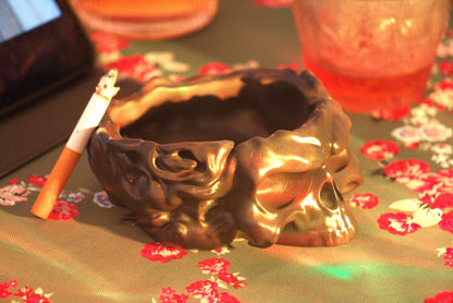 skull ashtray cigar