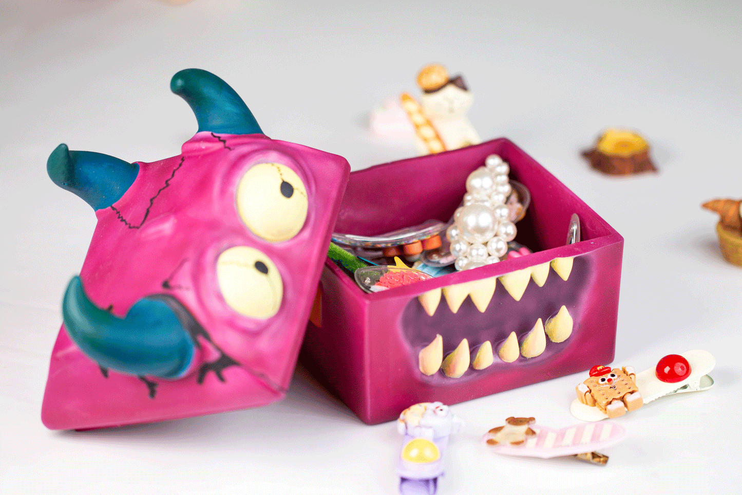 Cartoon monster series small desktop storage box