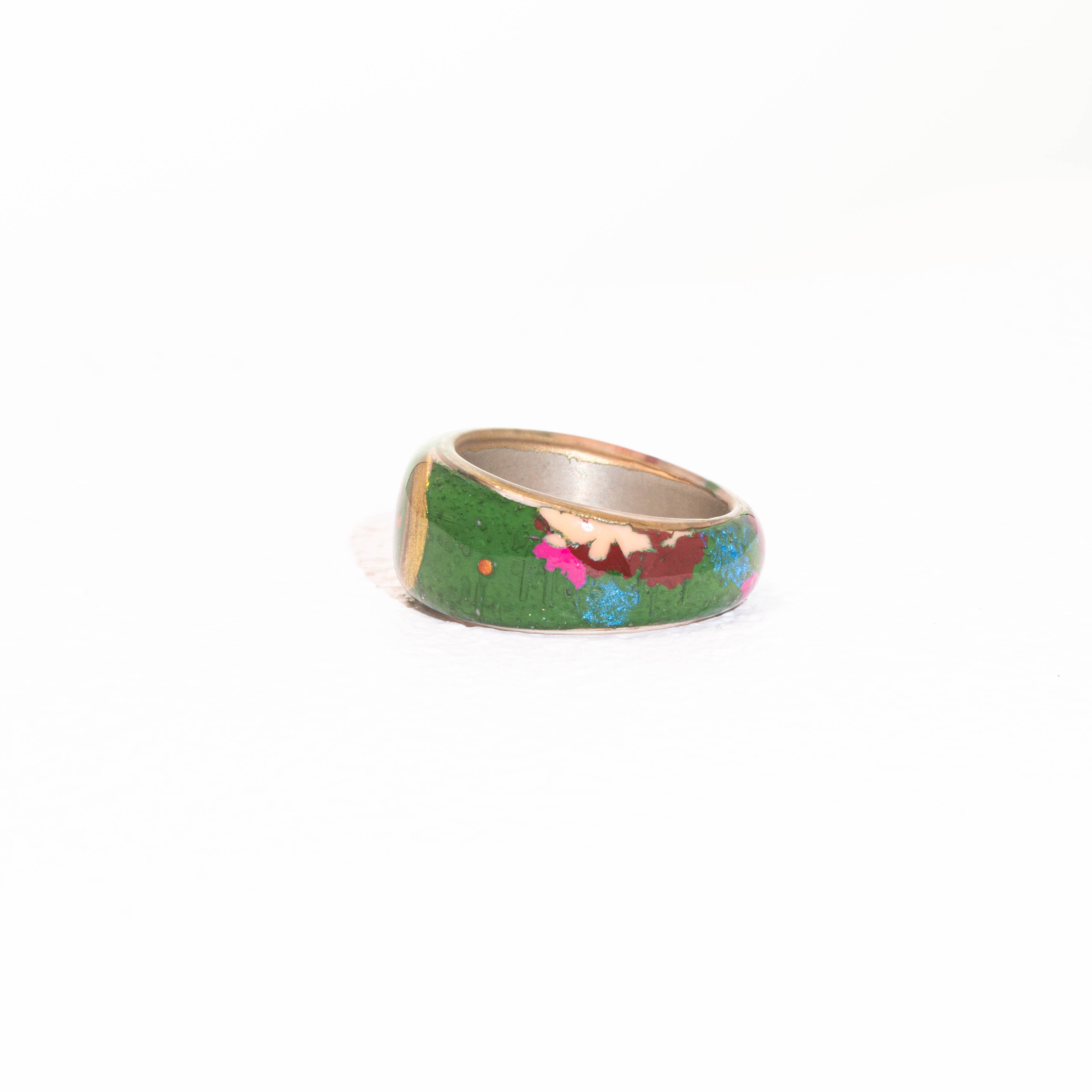Moonlight Grove · Crescent Moon Relief 925 Silver Ring