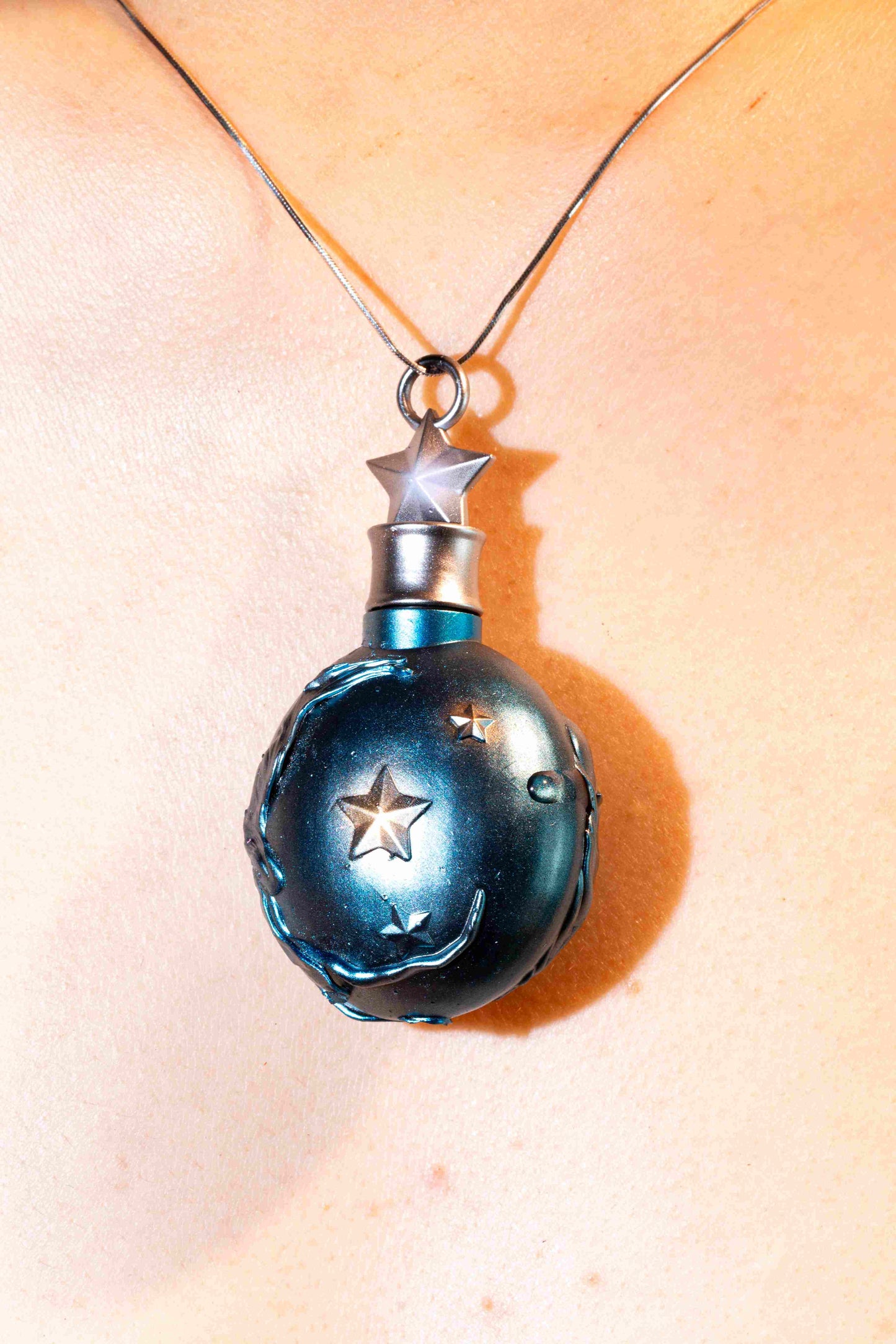 Starlit Observatory Necklace – Resin Micro Landscape Cosmic Pendant